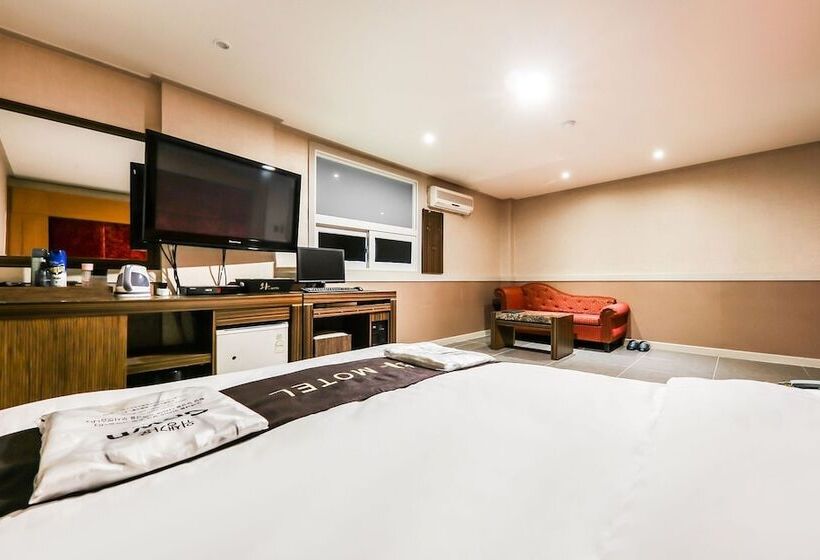 Motel Cheongju Wa