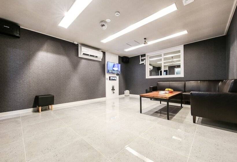 Motel Eumseong Jabara Drivein