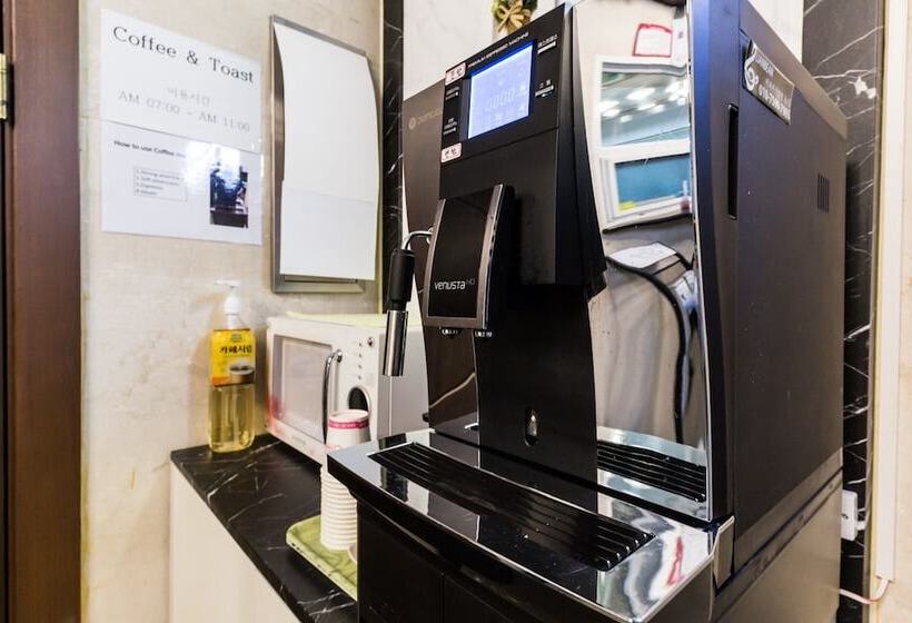 汽车旅馆  Gangneung Central