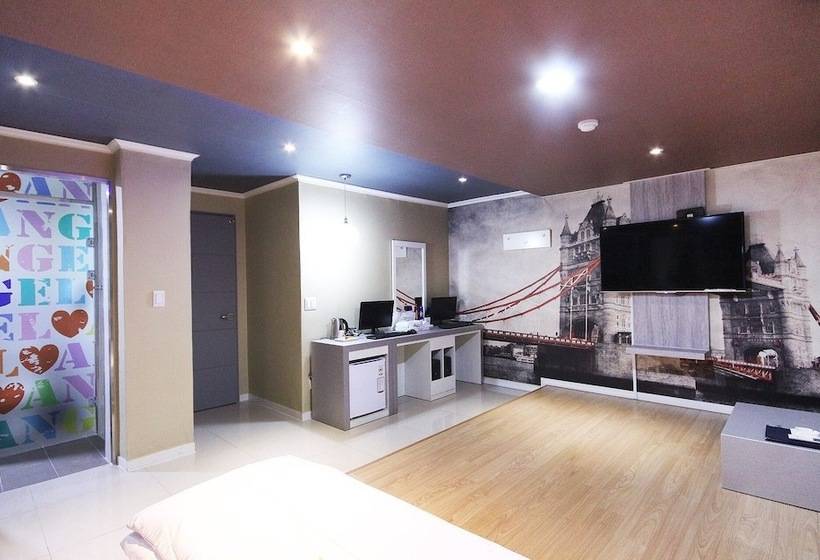 모텔 Gyeongsan Angel