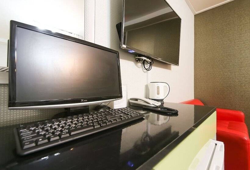 فندق على الطريق Gyeongsan King