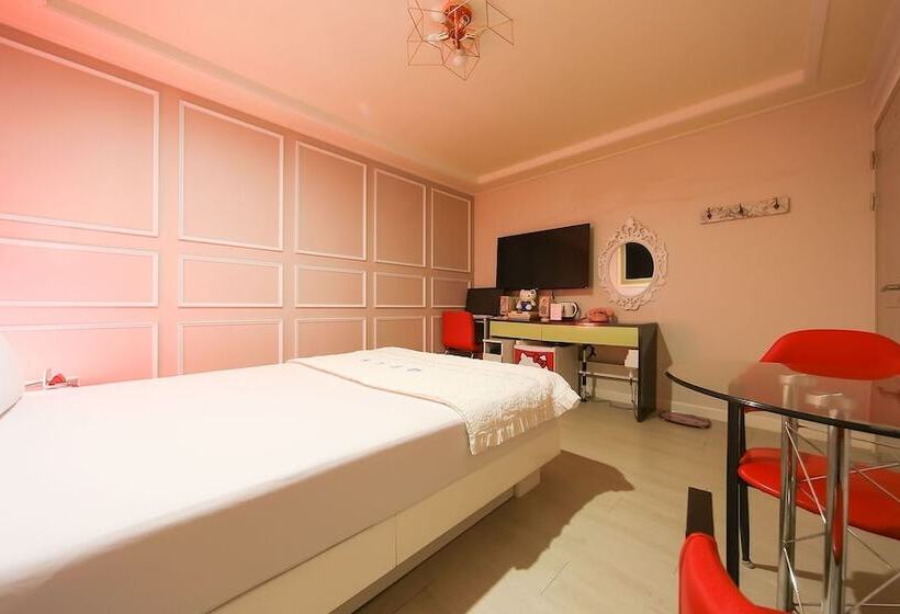 فندق على الطريق Gyeongsan King