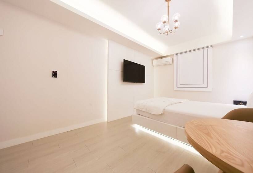 فندق على الطريق Gyeongsan King