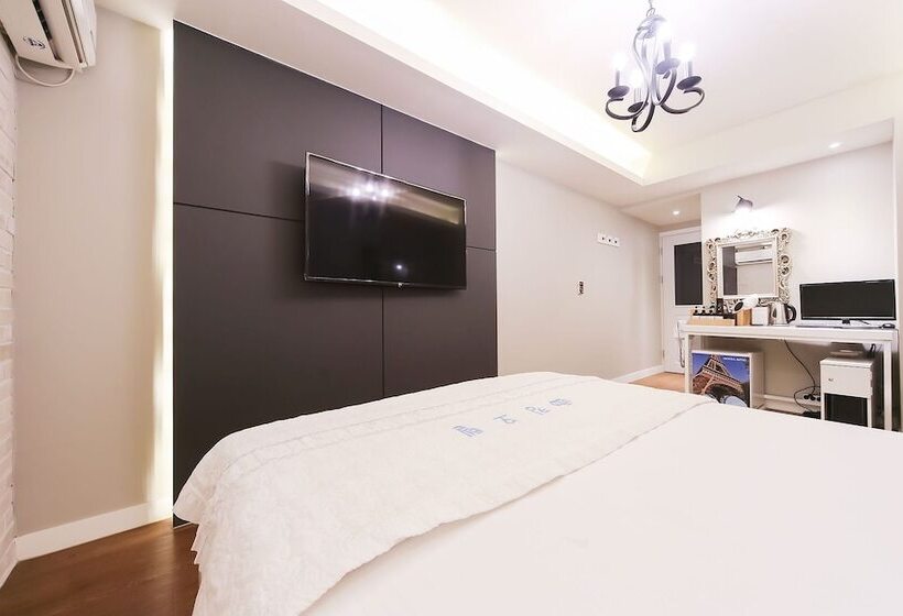 فندق على الطريق Gyeongsan King