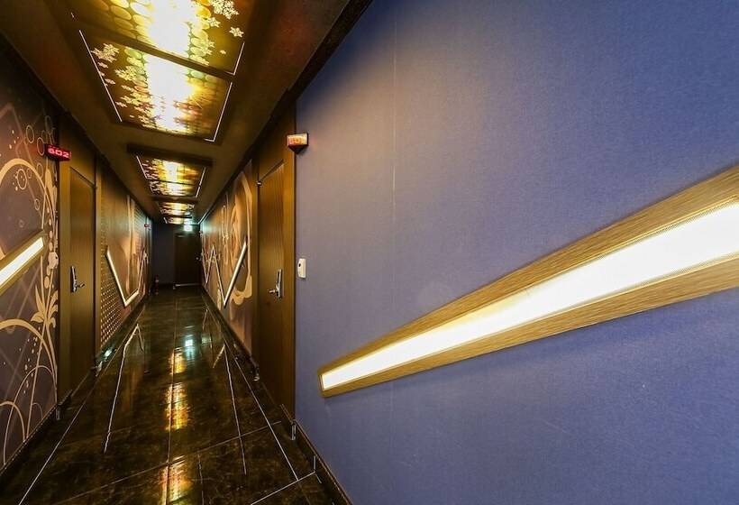 모텔 Pohang Daejamdong Star