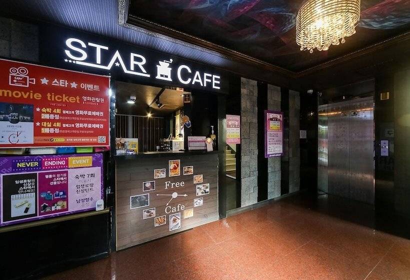 모텔 Pohang Daejamdong Star