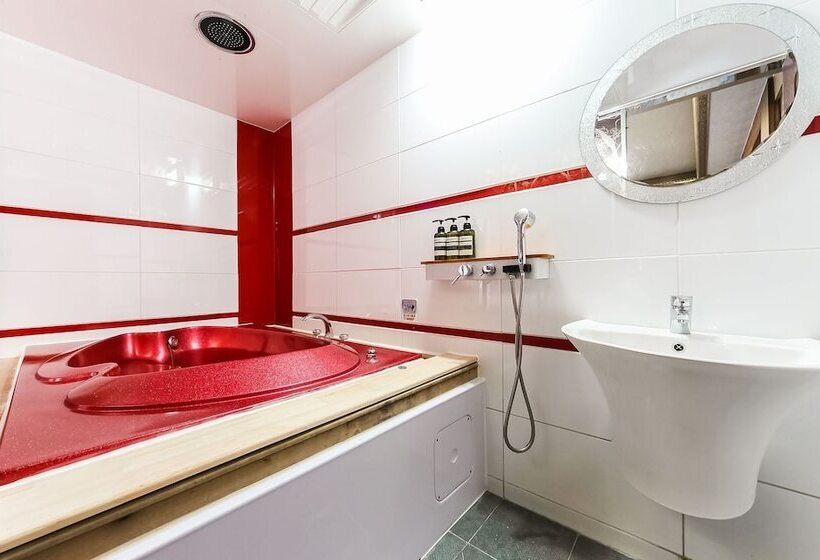 모텔 Pohang Daejamdong Star