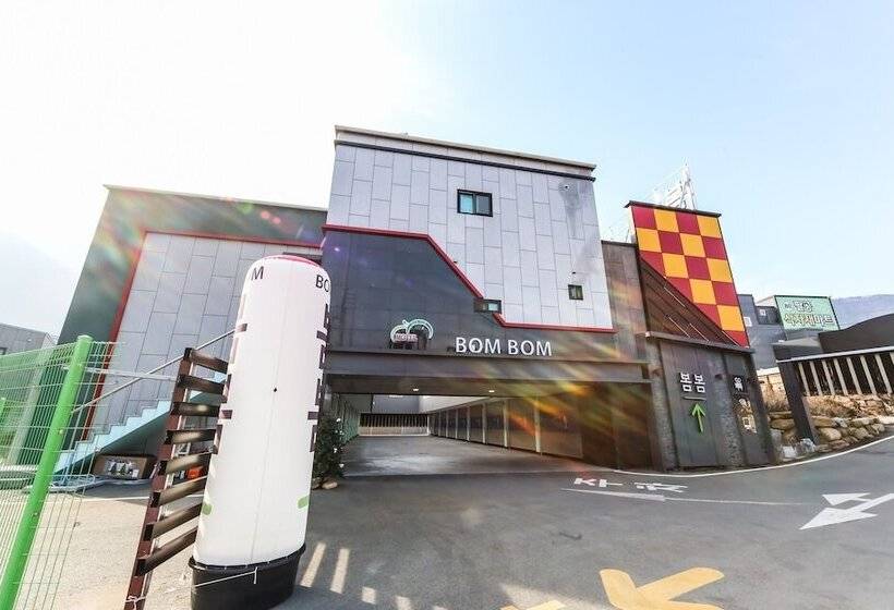 Motel Seven Palgongsan Bombom