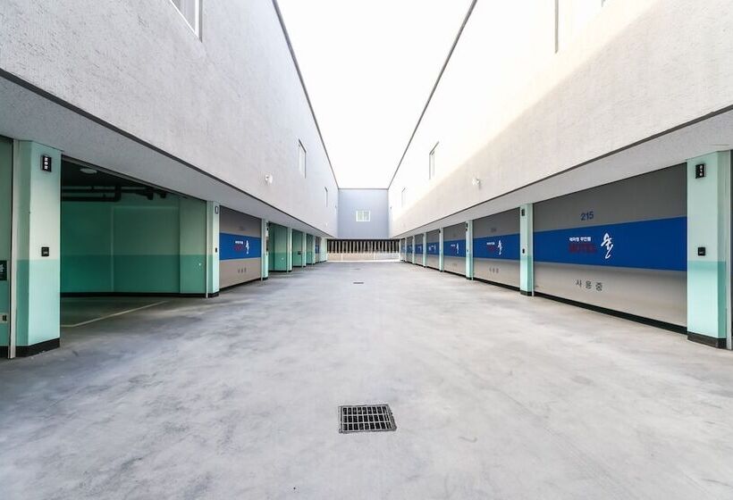 Motel Seven Palgongsan Bombom