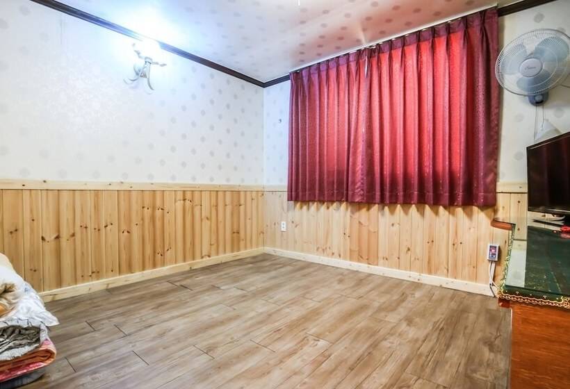 Motelli Taean Blue Hill