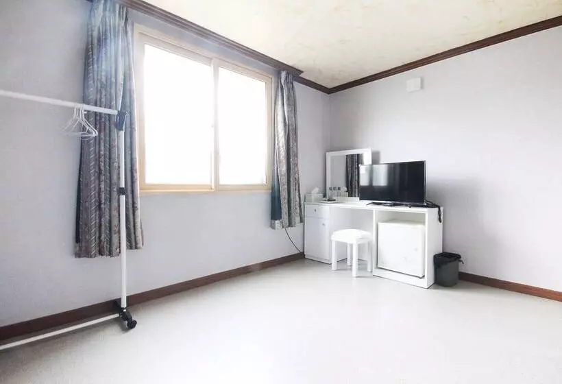 モーテル Uiryeong Seongsu