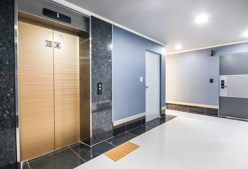 Motelli Wando Hotel Prague