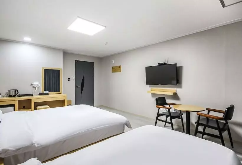 Motelli Wando Hotel Prague