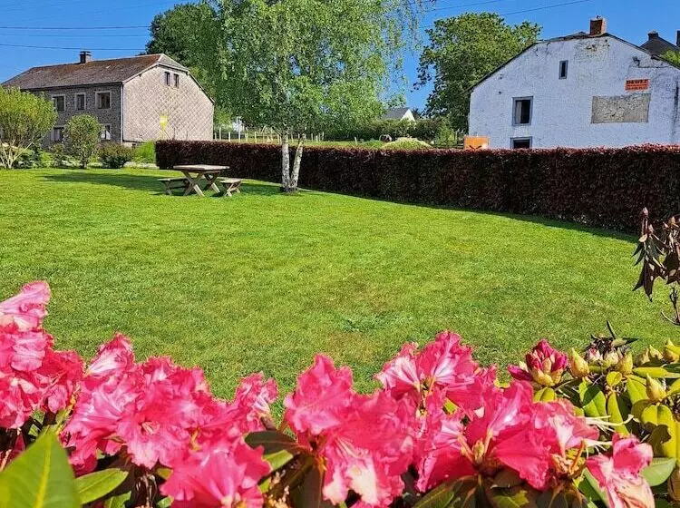 ペンション La Renée Sens