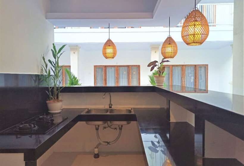 膳宿费 The Eight Bali   Seminyak