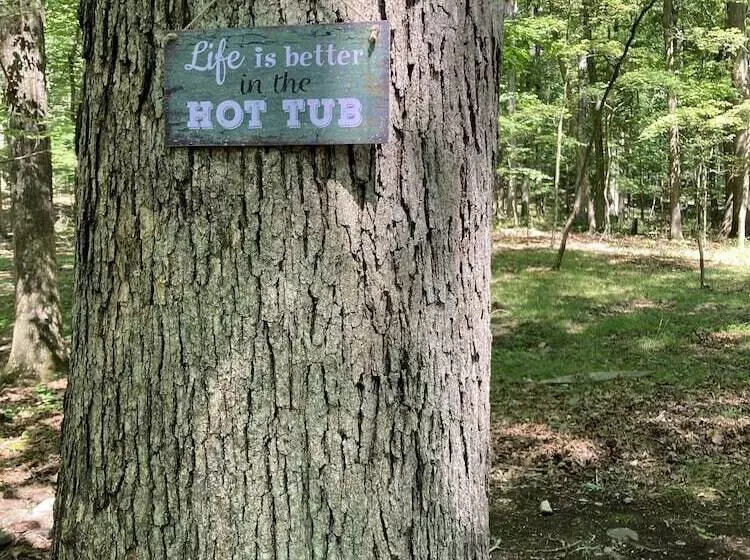 River Walk Cottage   Romantic Escape