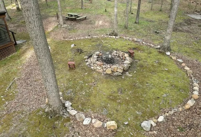 River Walk Cottage   Romantic Escape