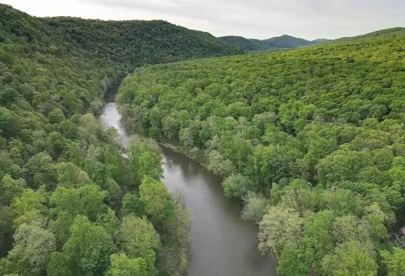 River Walk Cottage   Romantic Escape
