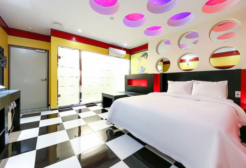 Sacheon Gung Self Checkin Motel