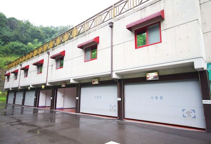 Sacheon Gung Self Checkin Motel