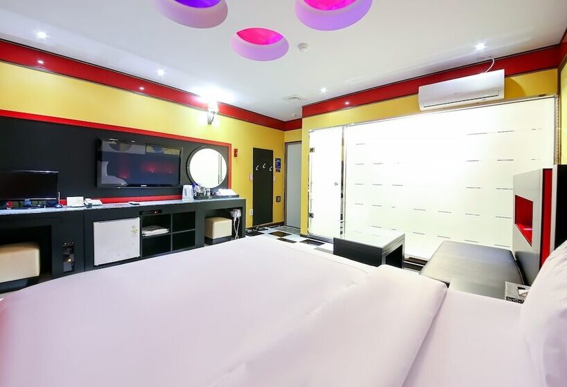 Sacheon Gung Self Checkin Motel