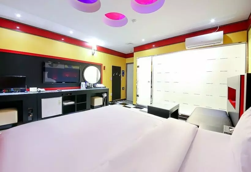 Sacheon Gung Self Checkin Motel