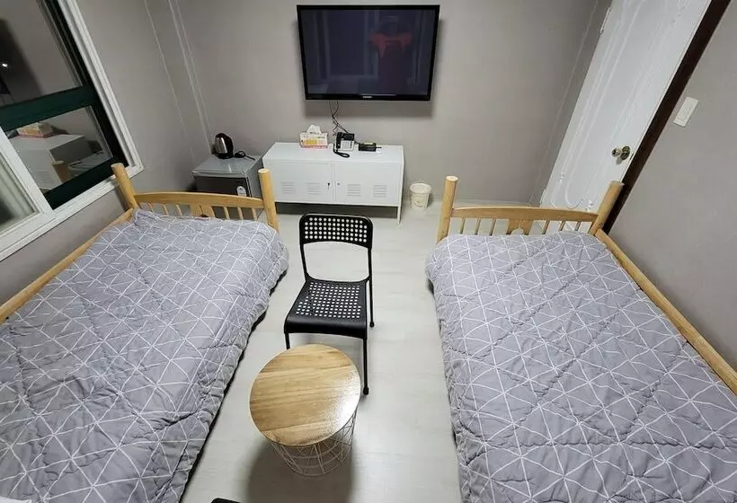 Sokcho Dreamville Motel