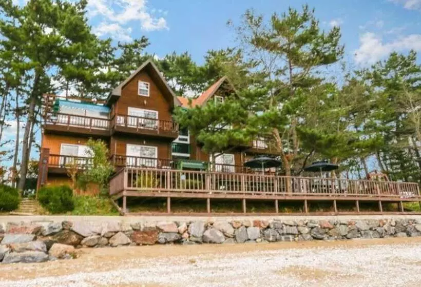 Taean Healing Beach Pension