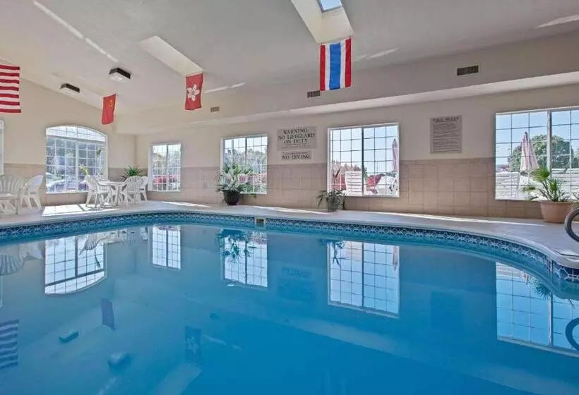 Country Inn & Suites By Radisson, Paducah, Ky