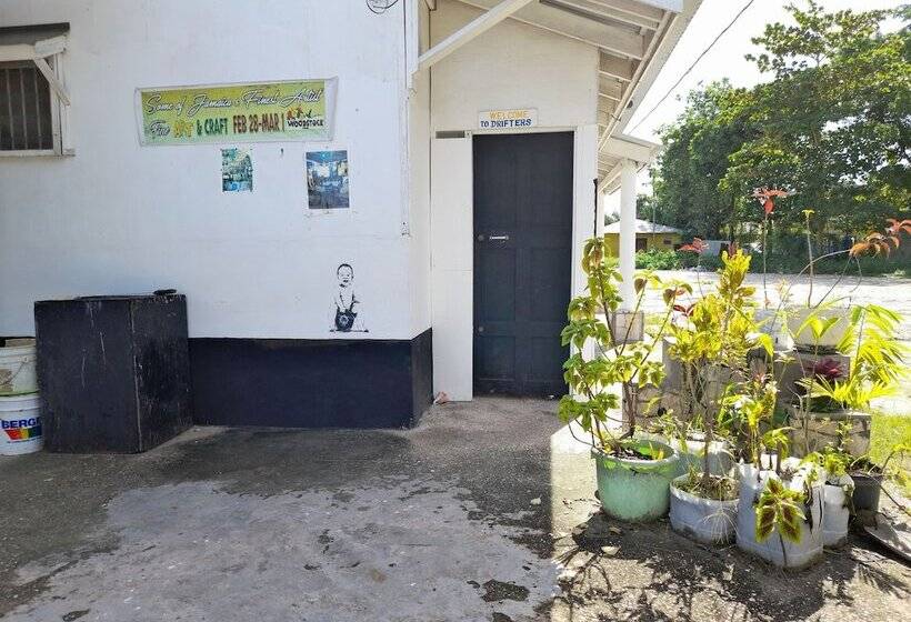 Drifters At One Mile Hostel