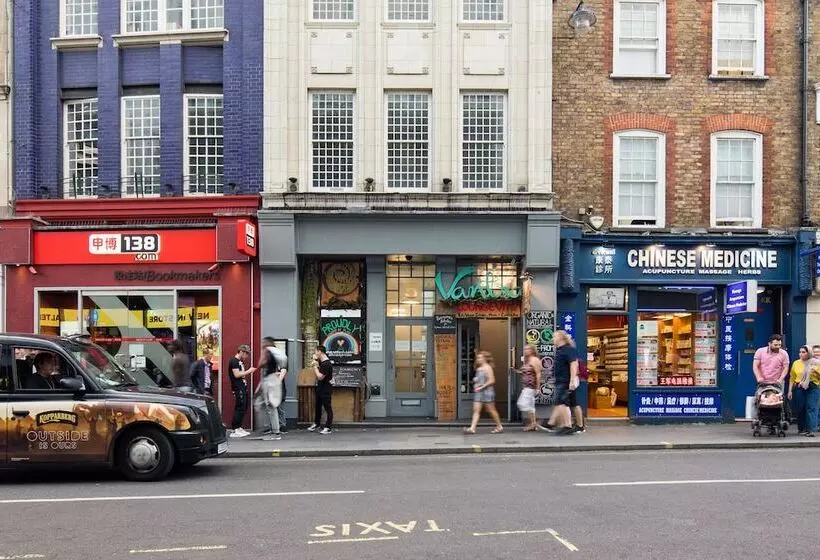 Hausd   Piccadilly Circus