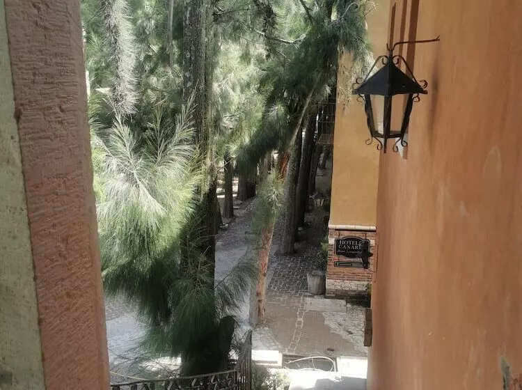 ホテル Canaria Valquirico