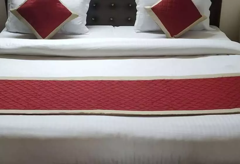 هتل Goroomgo Kohinoor Mallital Nainital