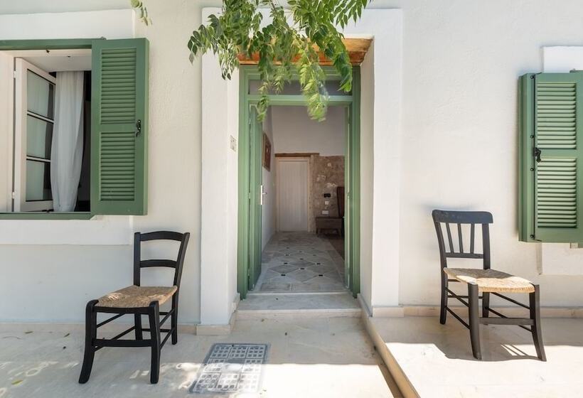 בית מלון כפרי La Regina Veneziana Guest House & Cafe