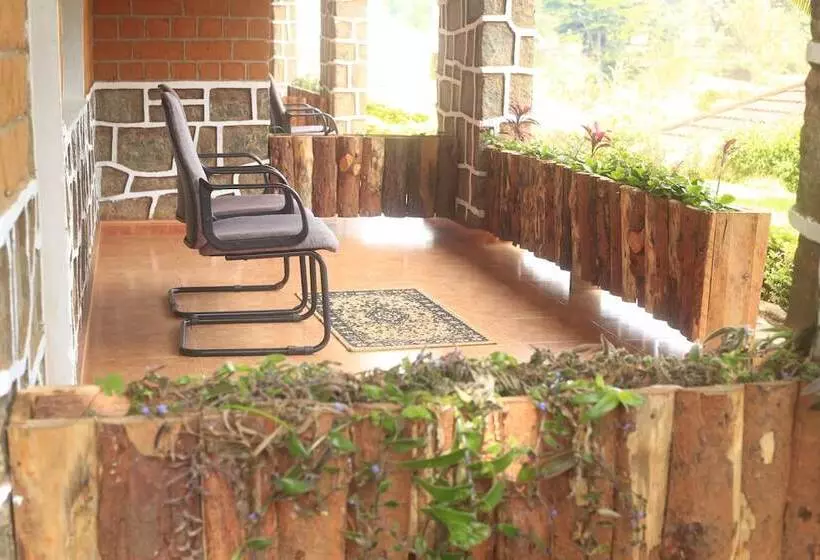 ホテル Lushoto Executive Lodge