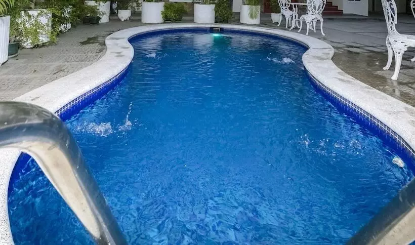 هتل Mediterraneo Inn