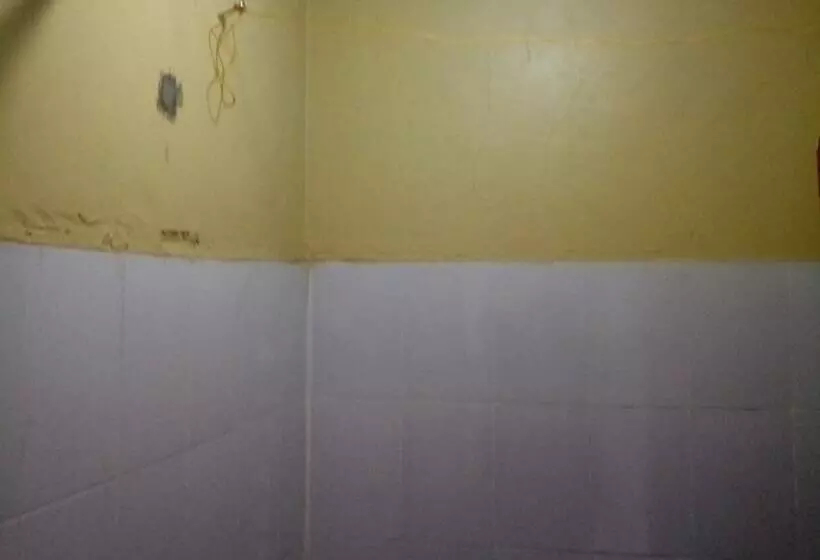 هتل Mingi Mingi Guest House