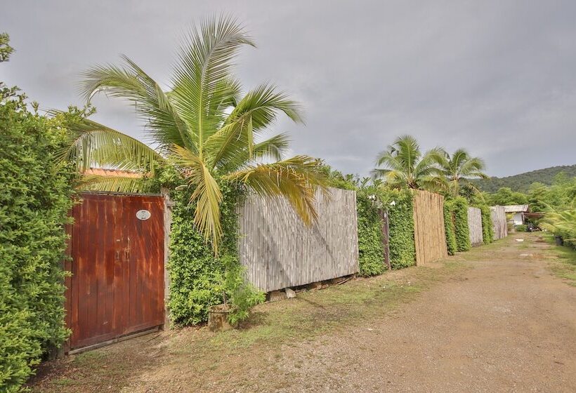 Отель Oyo 1114 Wawa House