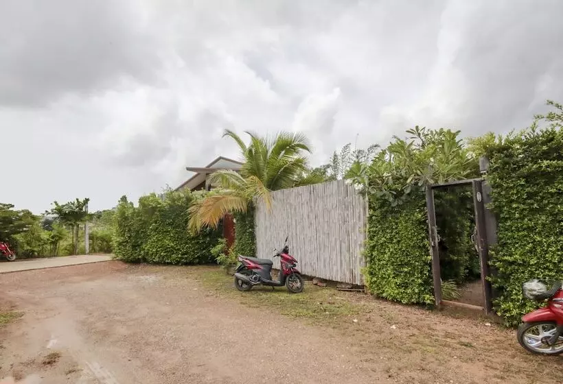 ホテル Oyo 1114 Wawa House