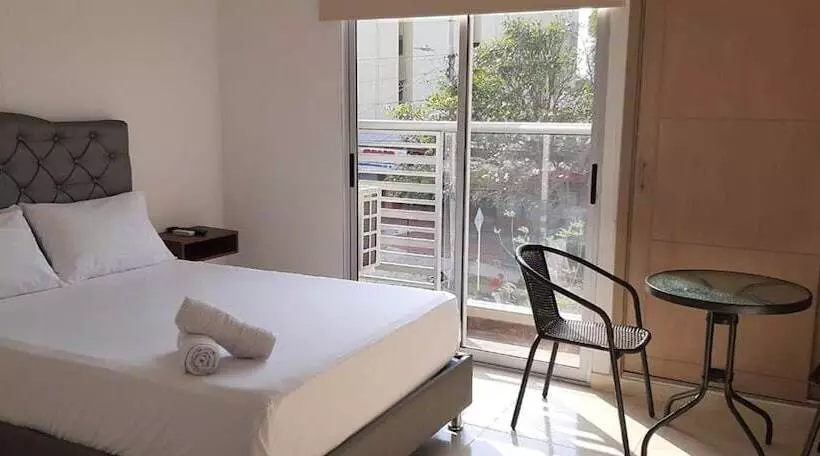 Hotelli Plaza De Angel  74