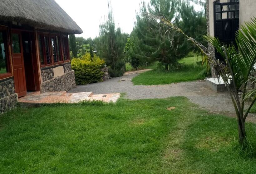 هتل Sapphire Resort