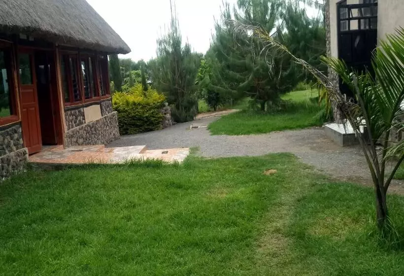 هتل Sapphire Resort