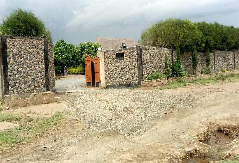 هتل Sapphire Resort