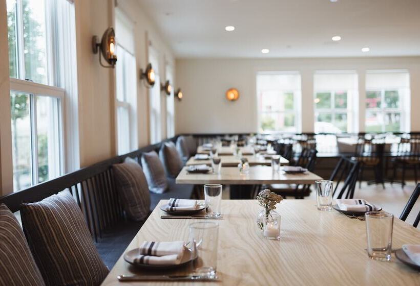 ホテル The Wildset