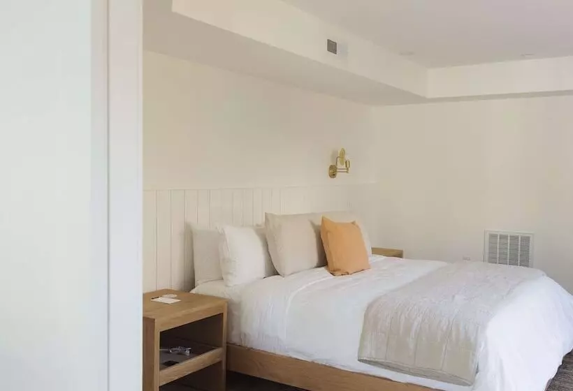 ホテル The Wildset