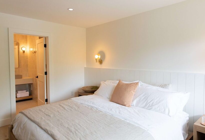 ホテル The Wildset