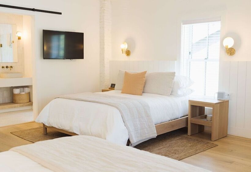 ホテル The Wildset