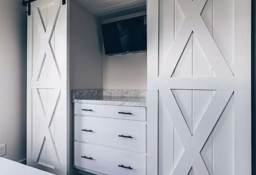 Cincinnati Camp Cedar