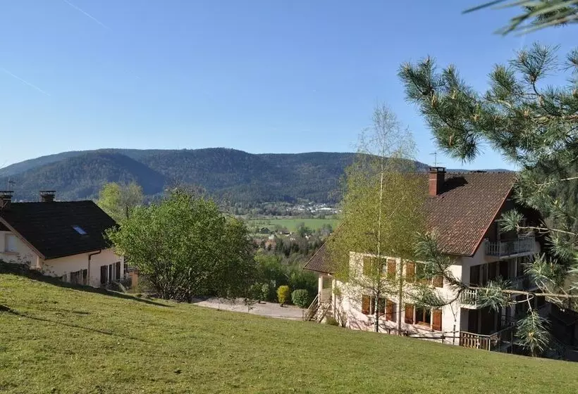 ペンション A L Orée Du Bois