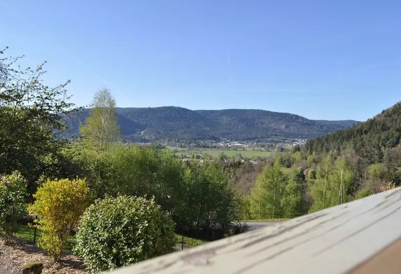 ペンション A L Orée Du Bois